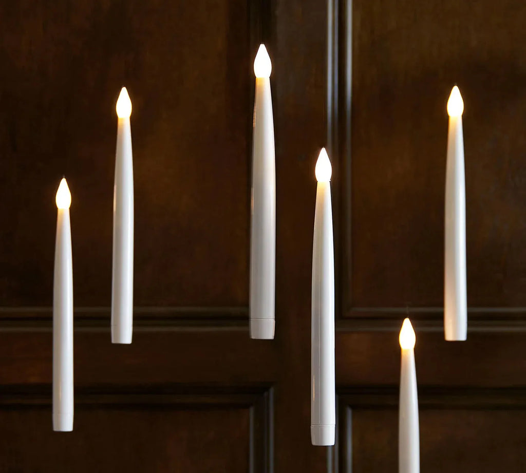 🎄 Floating Candles
