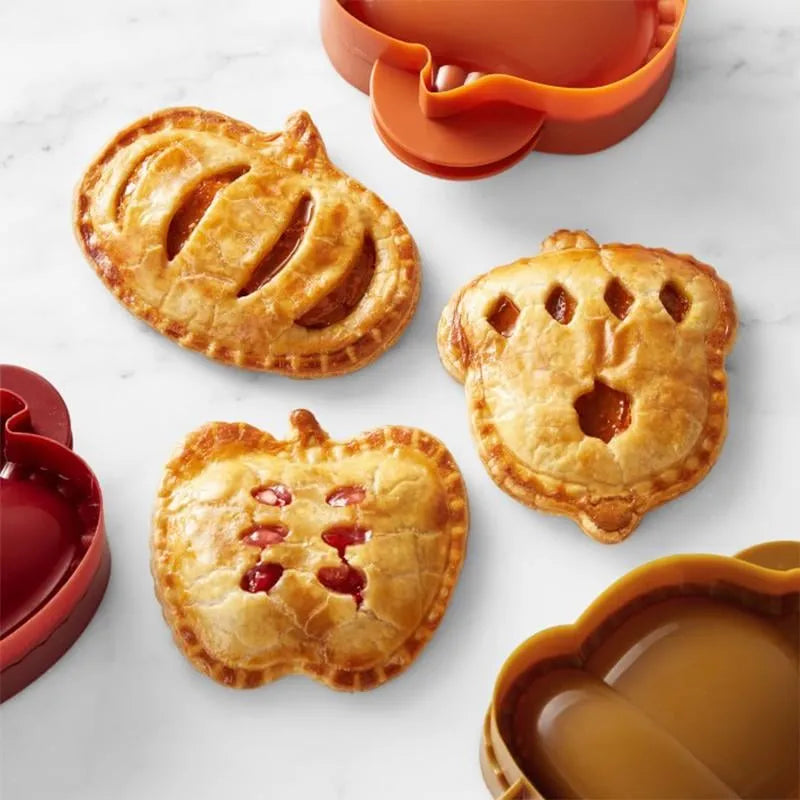 🍎 Fall Hand Pie Molds – Autumn Pumpkin, Apple & Acorn Dough Pressing Stamp Moulds✨